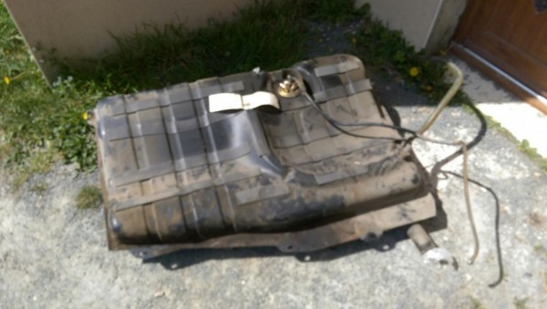 IMAG4663.jpg (152.94 Kio) Vu 6694 fois c'est la durite au départ du puy de jauge qui était morte