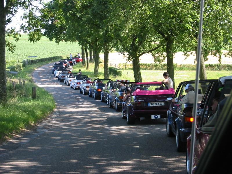 http://www.golf1cabriolet.com/photos/rencontres/normales/image312.jpg