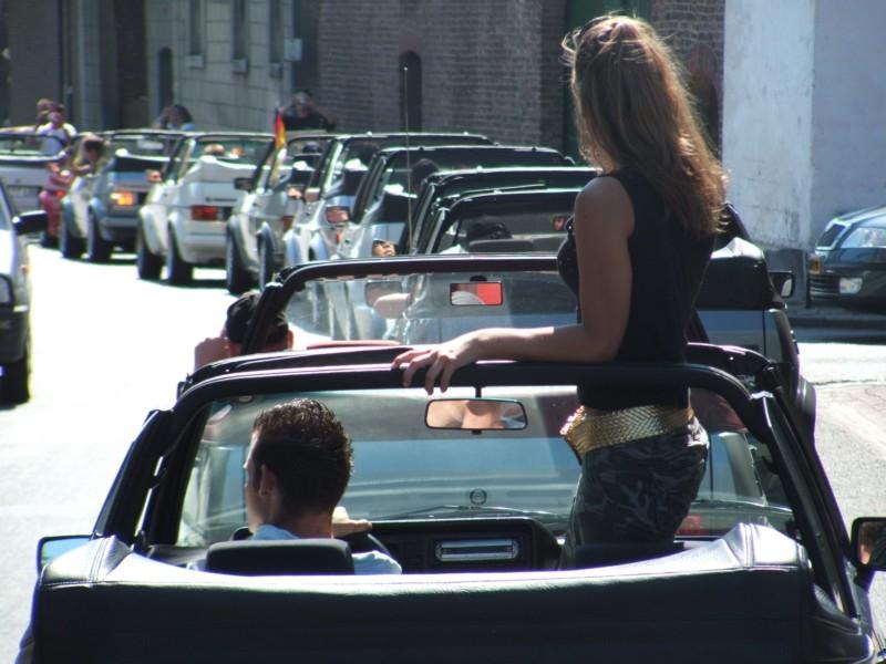 http://www.golf1cabriolet.com/photos/rencontres/normales/image315.jpg
