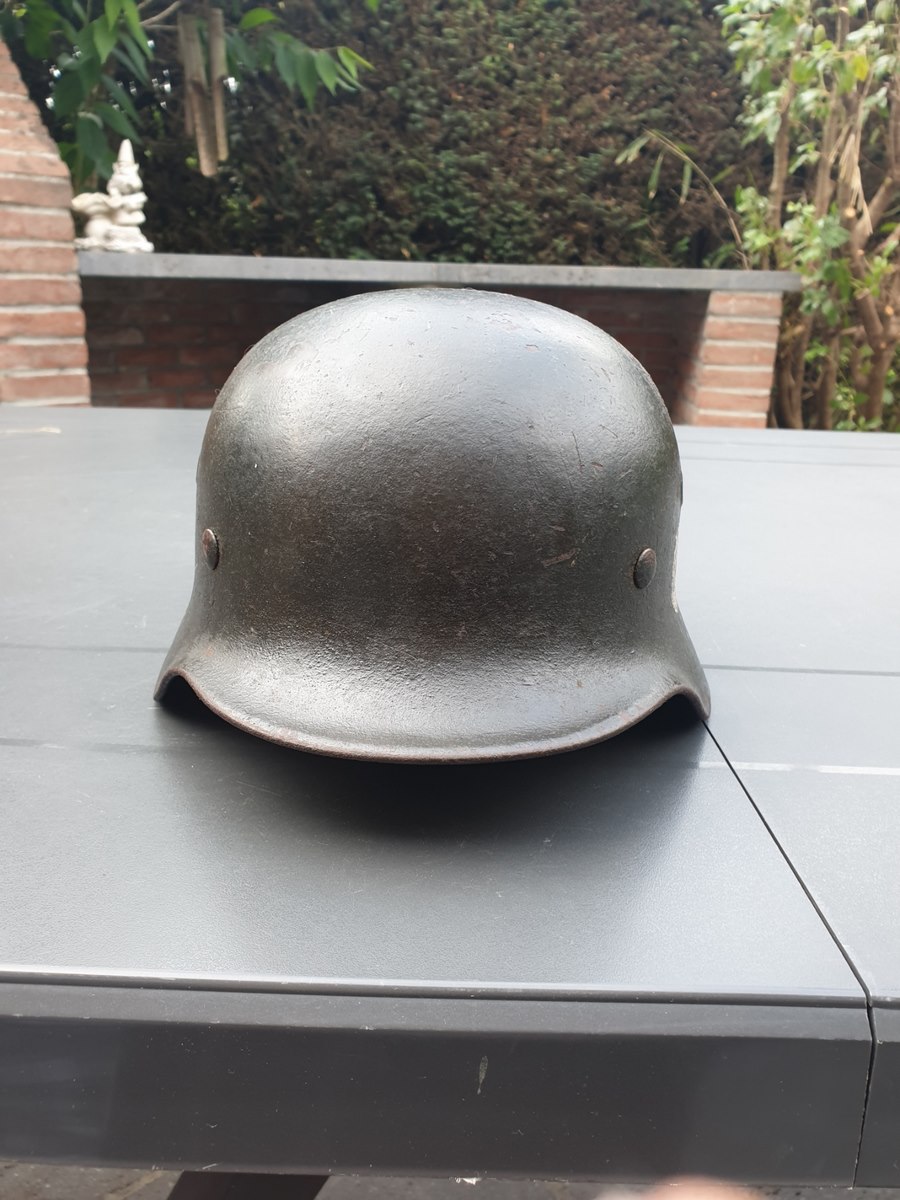 piochage d'infos et identification casque allemand seconde guerre mondiale. 6
